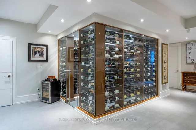 Additional image 28 of 32 Totteridge Rd