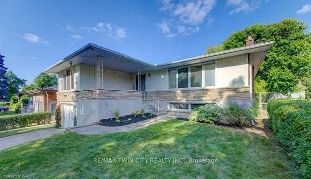 Additional image 6 of 12 Old York Cres