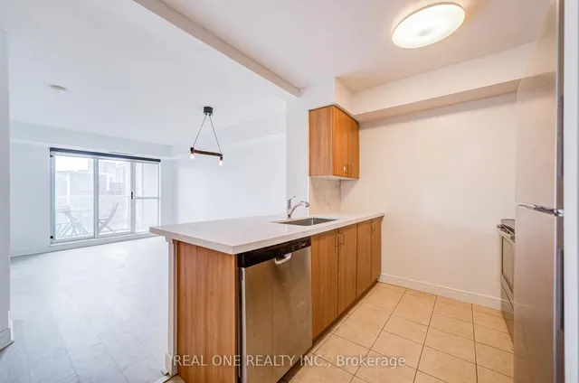 Additional image 16 of 31 Bales Ave Unit 1516