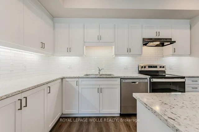 Additional image 10 of 261 Woodbine Ave Unit 24