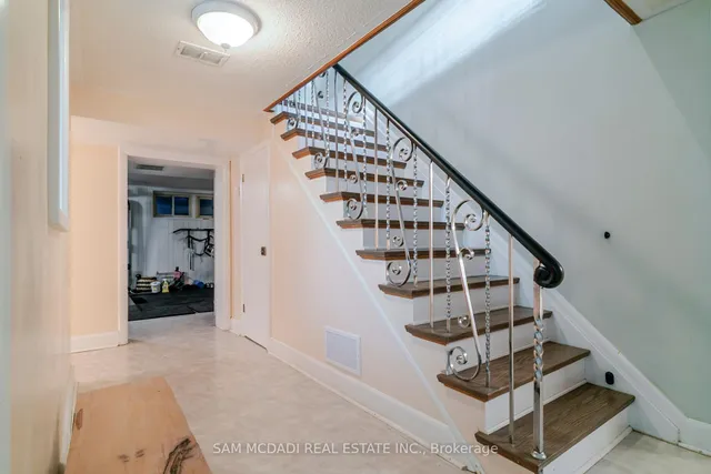 Additional image 31 of 9 Palace Arch Dr