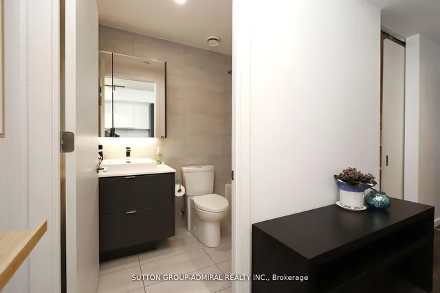 Additional image 13 of 7 Smith Cres Unit 323