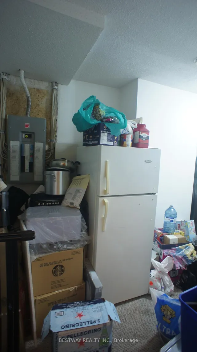 Additional image 29 of 28 Rosebank Dr Unit 1603