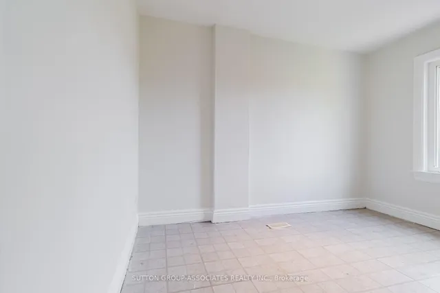 Additional image 18 of 960 Shaw St