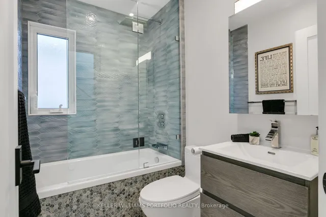 Additional image 27 of 470 Merton St