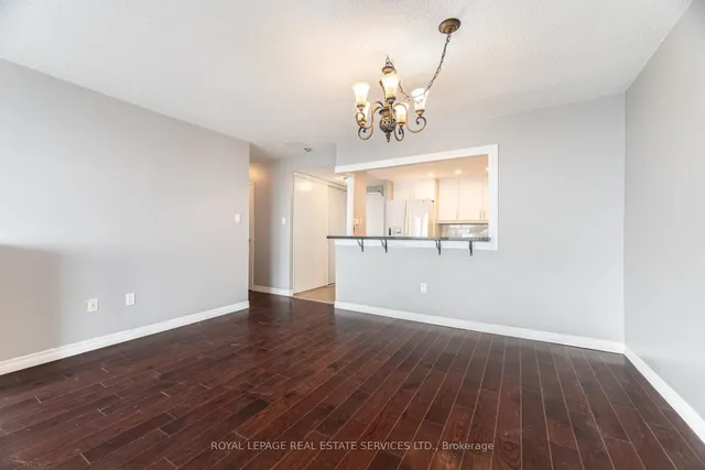 Additional image 11 of 20 Dean Park Rd Unit 1102