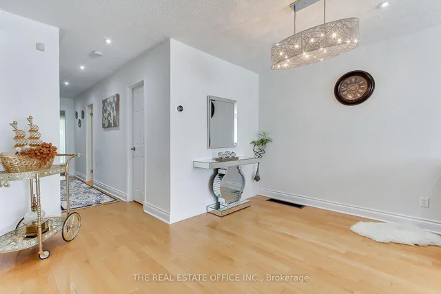 Additional image 12 of 20 Yucatan Rd