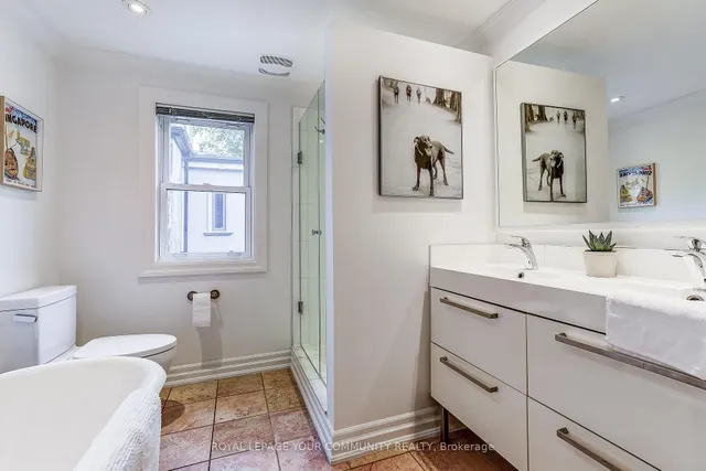 Additional image 24 of 13 Howland Rd