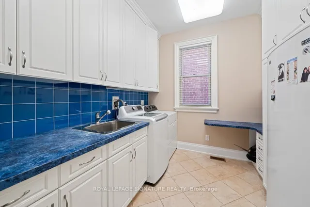 Additional image 7 of 428 Glengrove Ave