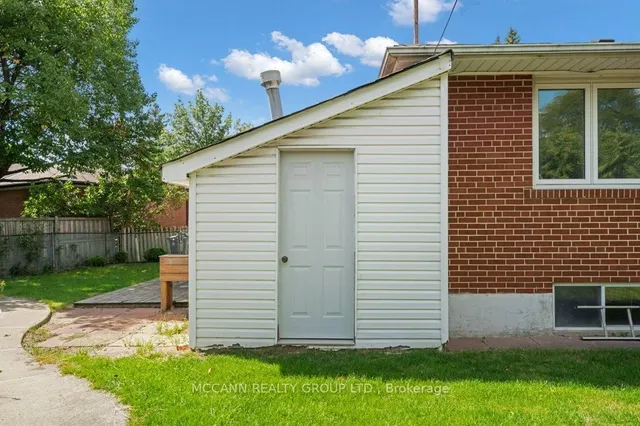 Additional image 32 of 7 Carswell Pl