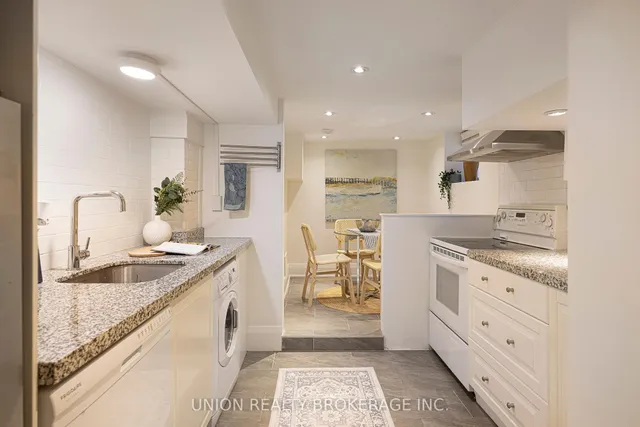 Additional image 34 of 10 Selwood Ave