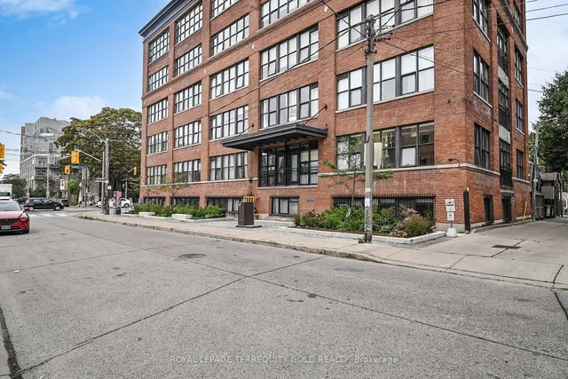 Additional image 2 of 2154 Dundas St Unit 107