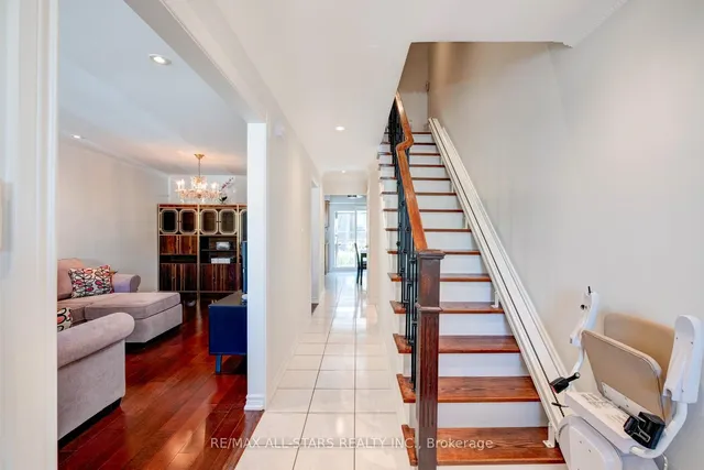 Additional image 8 of 8A Ruthven Pl