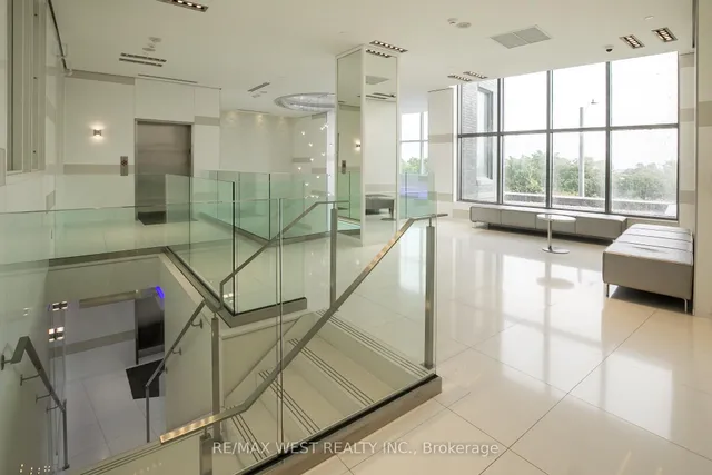 Additional image 4 of 110 Marine Parade Dr Unit 607