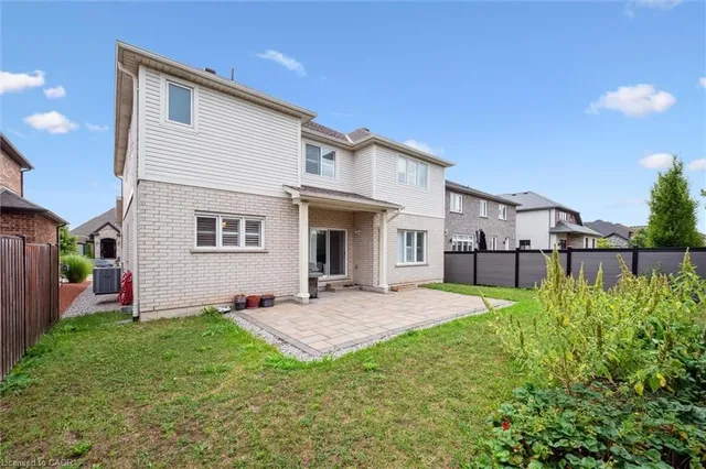 Additional image 33 of 77 Eaglecrest St