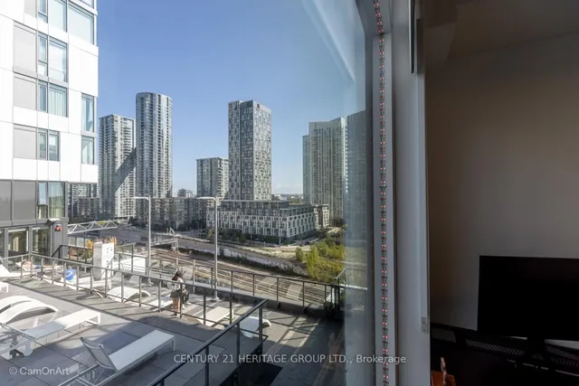 Additional image 38 of 27 Bathurst St Unit 1001