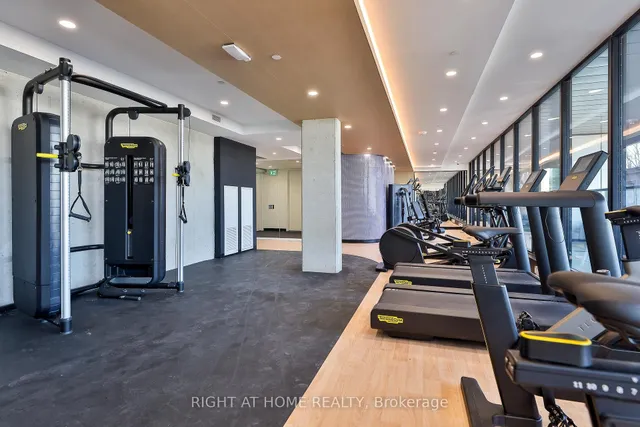 Additional image 29 of 2720 Dundas St Unit 208