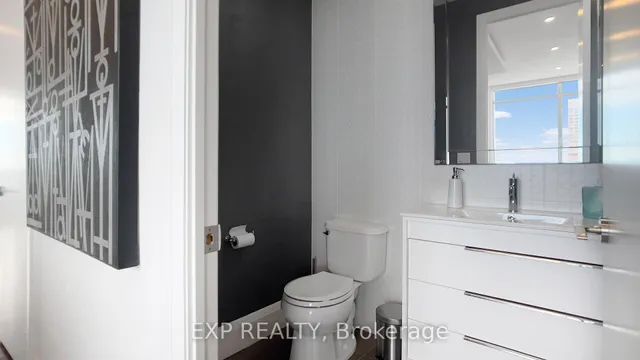 Additional image 19 of 500 Sherbourne St Unit 3401