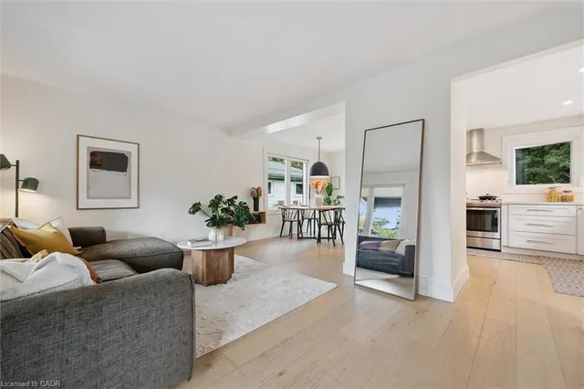 Additional image 5 of 100 Dekay St