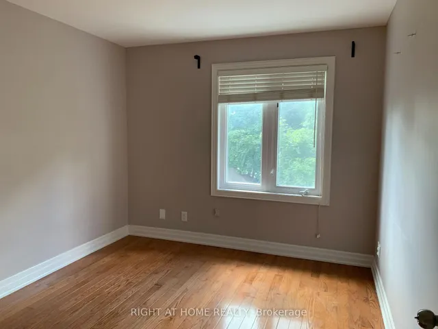 Additional image 12 of 497 Broadway Ave