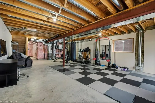 Additional image 33 of 904 Chapel Hill Crt