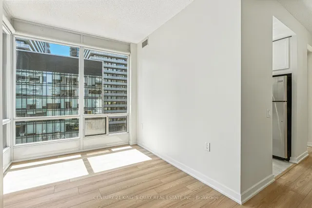 Additional image 21 of 85 Bloor St Unit 810