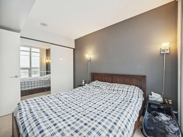 Additional image 17 of 19 Singer Crt Unit 1701B