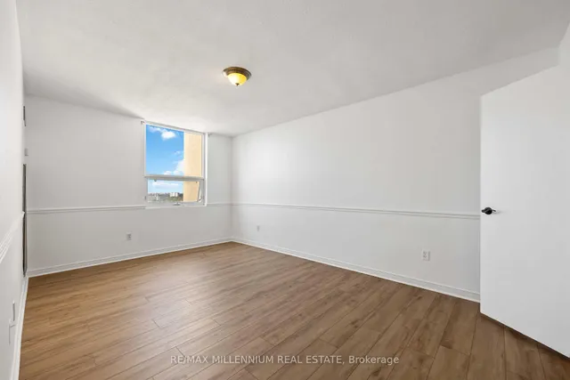 Additional image 37 of 362 The East Mall Unit 1907