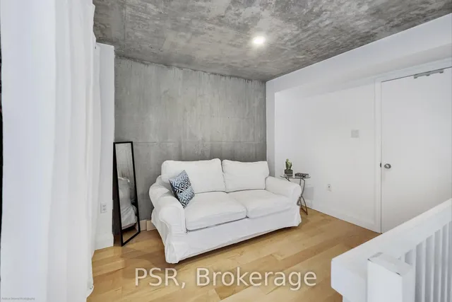 Additional image 24 of 954 King St Unit 511