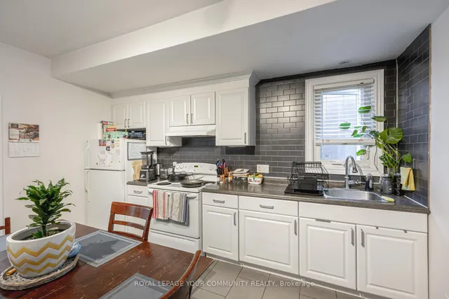 Additional image 31 of 154 Day Ave