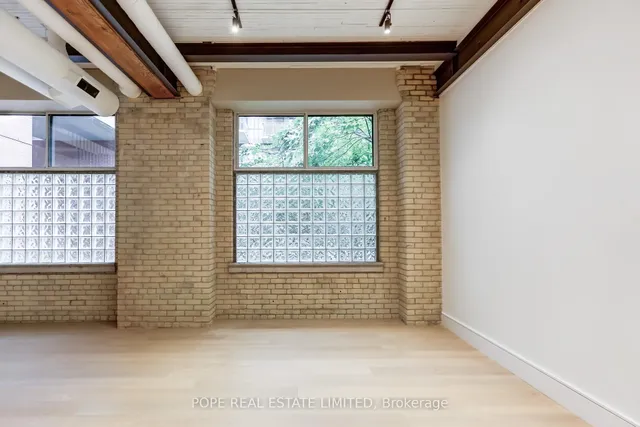 Additional image 21 of 781 King St Unit 211