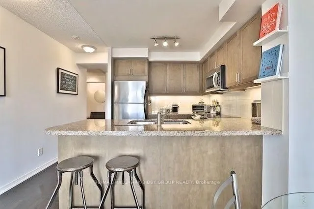 Additional image 7 of 308 Palmerston Ave Unit 305