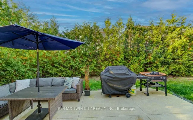 Additional image 41 of 231 Grovehill Cres