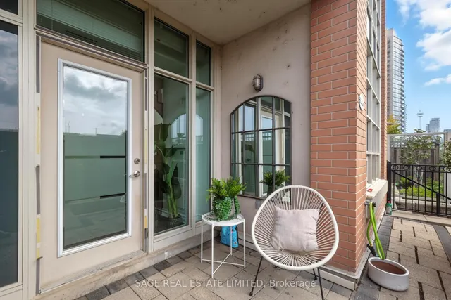 Additional image 30 of 6 Pirandello St Unit TH5