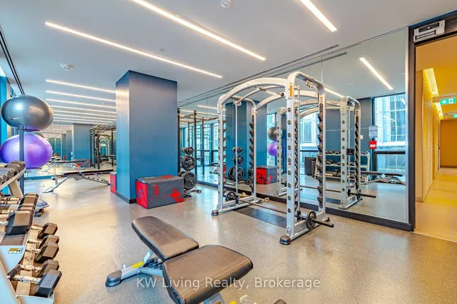 Additional image 17 of 1 Yorkville Ave Unit 4009