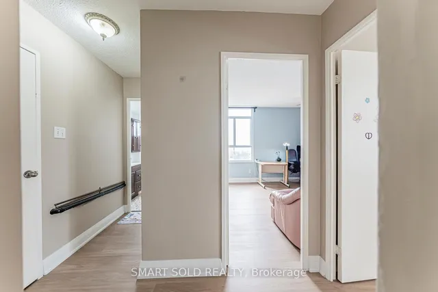 Additional image 18 of 2550 Pharmacy Ave Unit 1212