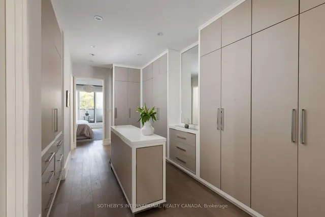 Additional image 19 of 7 Thurloe Ave