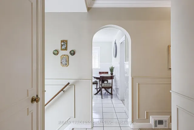 Additional image 14 of 55 Old Burnhamthorpe Rd