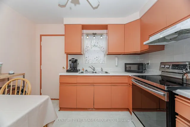 Additional image 14 of 126 Watson Ave