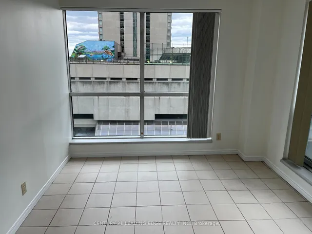 Additional image 19 of 10 Queens Quay Unit 607