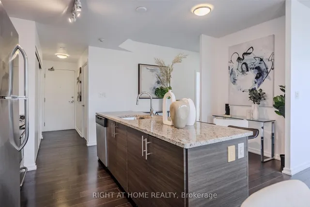 Additional image 10 of 70 Forest Manor Rd Unit 206