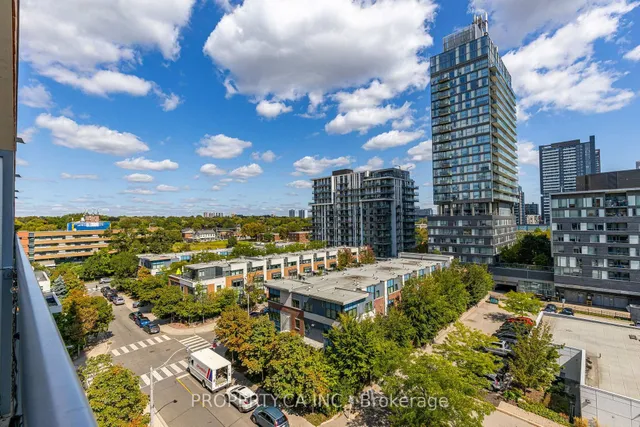 Additional image 23 of 25 Cole St Unit 720