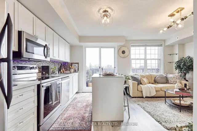 Additional image 5 of 25 Strangford Lane Unit 312
