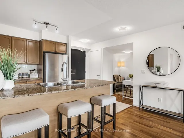 Additional image 12 of 231 Fort York Blvd Unit 610