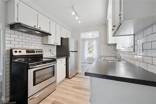 Additional image 12 of 1470 Queens Blvd