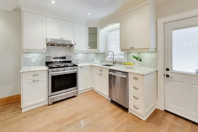 Additional image 16 of 163 Maplewood Ave