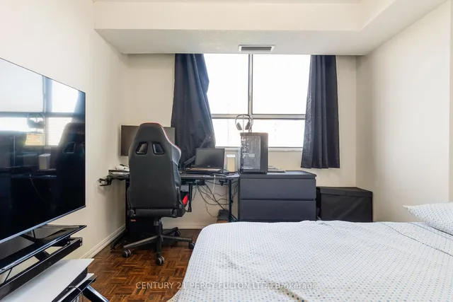 Additional image 13 of 10 Stonehill Crt Unit 709