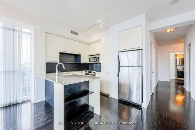 Additional image 8 of 21 Carlton St Unit 4205