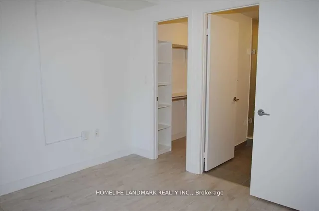 Additional image 15 of 27 BATHURST St Unit 1113