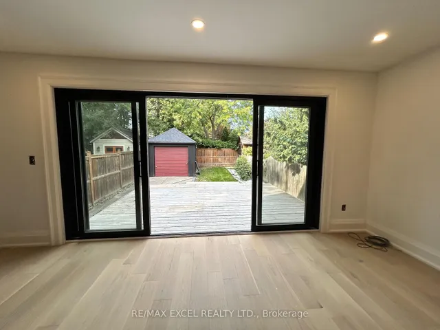 Additional image 4 of 34 Raymond Ave